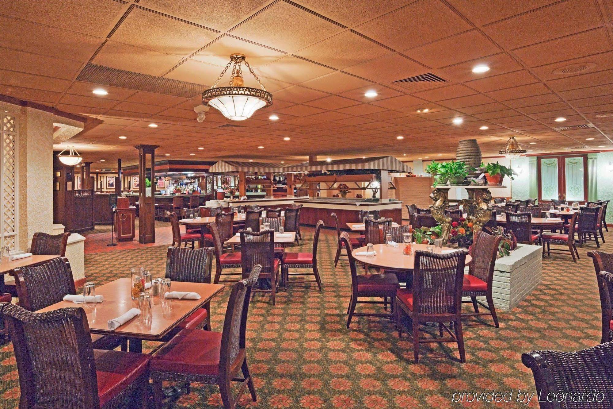Holiday Inn Perrysburg French Quarter Restaurang bild